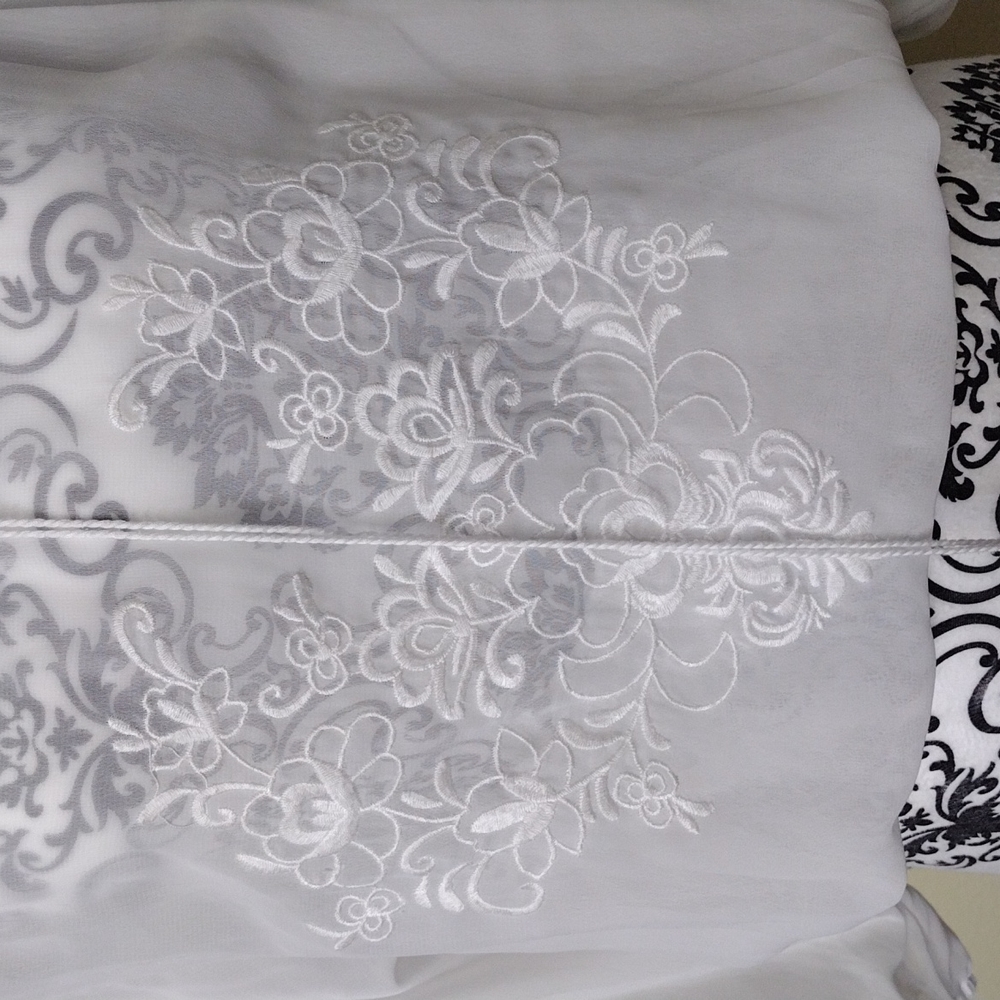 Bluse - Picture 3 of 12